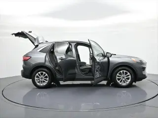 Ford Escape 2022 SE 4p SUV