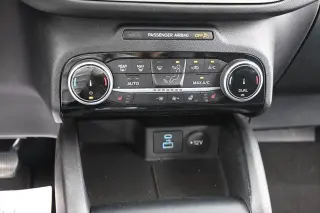 Ford Escape 2022 AWD Titanium SUV de 4 puertas