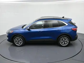 Ford Escape 2022 AWD Titanium SUV de 4 puertas