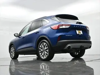 Ford Escape 2022 AWD Titanium SUV de 4 puertas
