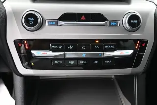Ford Explorer 2022 XLT 4p SUV