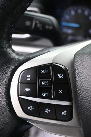 Ford Explorer 2022 XLT 4p SUV