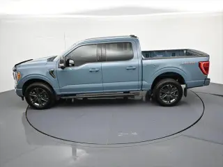 Ford F-150 2023 4x4 XLT 4 puertas SuperCrew 6.5 ft caja corta