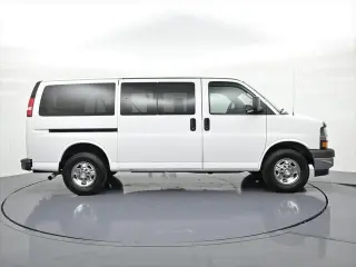 Chevrolet Express 2018 LT 3500 3 puertas Furgoneta de pasajeros