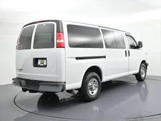 Chevrolet Express 2018 LT 3500 3 puertas Furgoneta de pasajeros