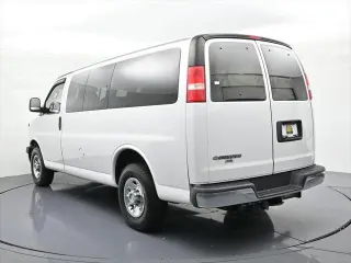 Chevrolet Express 2018 LT 3500 3 puertas Furgoneta de pasajeros