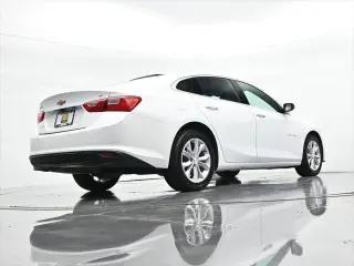 Chevrolet Malibu 2024 LT 4p Sedan con 1LT