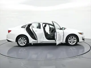 Chevrolet Malibu 2024 LT 4p Sedan con 1LT