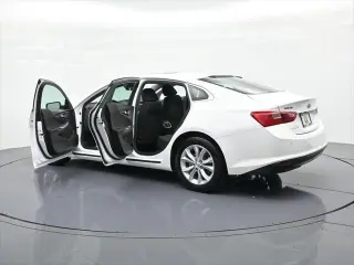 Chevrolet Malibu 2024 LT 4p Sedan con 1LT
