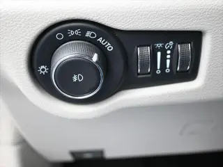 Chrysler Pacifica 2023 Touring L Minivan 4p