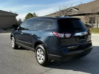 2017 Chevrolet Traverse LS