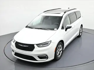 Chrysler Pacifica 2023 Limited 4dr Furgoneta Mini