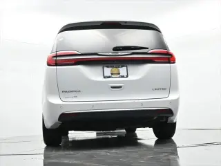 Chrysler Pacifica 2023 Limited 4dr Furgoneta Mini