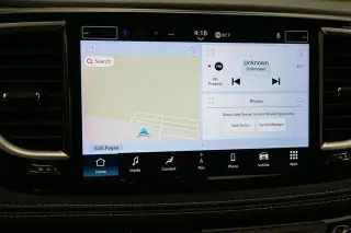 Chrysler Pacifica 2023 Limited 4dr Furgoneta Mini