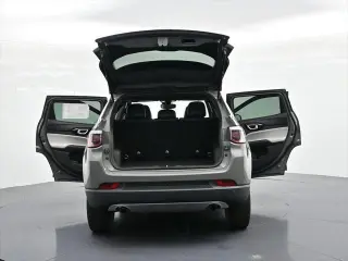 Jeep Compass 2023 4x4 Limited SUV de 4 puertas