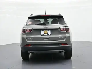 Jeep Compass 2023 4x4 Limited SUV de 4 puertas