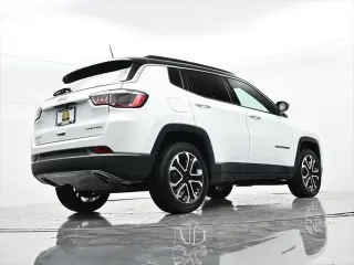 Jeep Compass 2023 4x4 Limited 4 puertas SUV