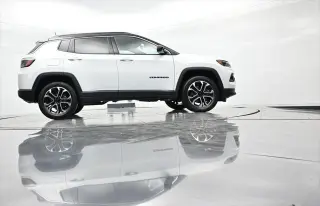 Jeep Compass 2023 4x4 Limited 4 puertas SUV