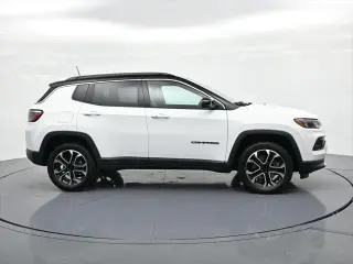 Jeep Compass 2023 4x4 Limited 4 puertas SUV