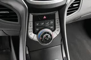 Hyundai ELANTRA 2013 GLS Sedán 4p 6M