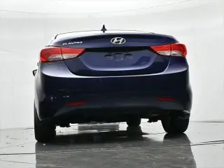 Hyundai ELANTRA 2013 GLS Sedán 4p 6M