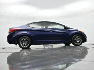 Hyundai ELANTRA 2013 GLS Sedán 4p 6M