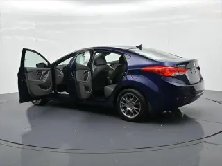 Hyundai ELANTRA 2013 GLS Sedán 4p 6M