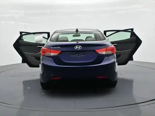 Hyundai ELANTRA 2013 GLS Sedán 4p 6M