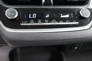 Toyota Corolla 2024 LE Sedán de 4 puertas