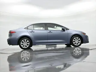 Toyota Corolla 2024 LE Sedán de 4 puertas