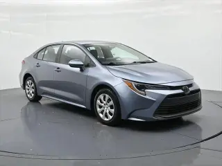 Toyota Corolla 2024 LE Sedán de 4 puertas