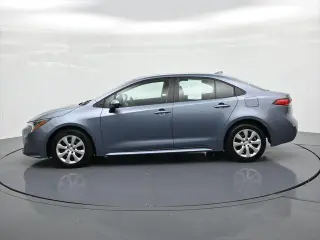 Toyota Corolla 2024 LE Sedán de 4 puertas
