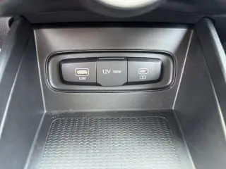 Hyundai VENUE 2025 SEL 4dr Crossover