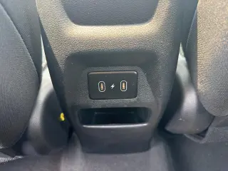 Hyundai VENUE 2025 SEL 4dr Crossover