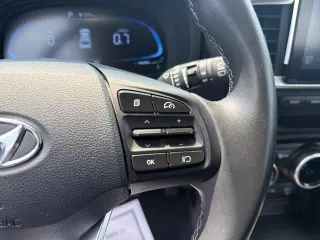 Hyundai VENUE 2025 SEL 4dr Crossover