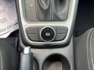 Hyundai VENUE 2025 SEL 4dr Crossover