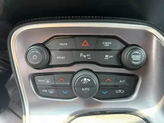 Dodge Challenger 2021 SXT 2dr Coupe