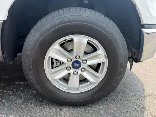 Ford F-150 2016 4x4 XLT 4dr SuperCrew 5.5 ft. SB