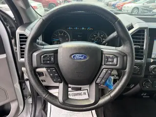 Ford F-150 2016 4x4 XLT 4dr SuperCrew 5.5 ft. SB