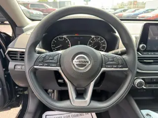 Nissan Altima 2019 2.5 S 4dr Sedan