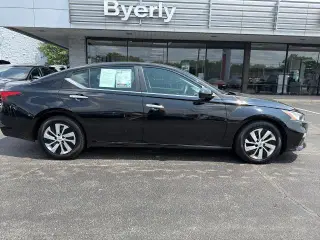 Nissan Altima 2019 2.5 S 4dr Sedan