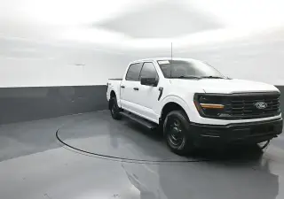 Ford F-150 2025 4x4 XL 4dr SuperCrew 5.5 ft. SB