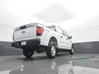 Ford F-150 2025 4x4 XL 4dr SuperCrew 5.5 ft. SB