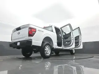 Ford F-150 2025 4x4 XL 4dr SuperCrew 5.5 ft. SB