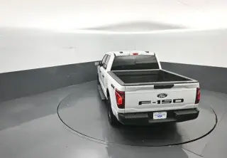 Ford F-150 2025 4x4 XL 4dr SuperCrew 5.5 ft. SB
