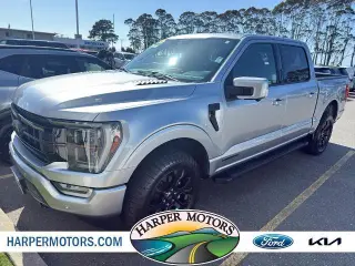 Ford F-150 2023 4x4 Lariat 4dr SuperCrew 5.5 ft. SB