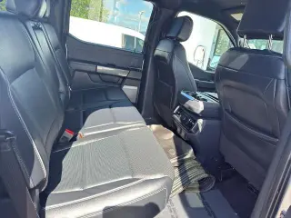 Ford F-150 2023 4x4 Lariat 4dr SuperCrew 5.5 ft. SB