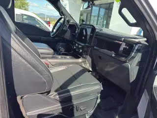Ford F-150 2023 4x4 Lariat 4dr SuperCrew 5.5 ft. SB