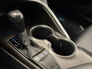 Toyota Camry 2022 SE 4dr Sedan