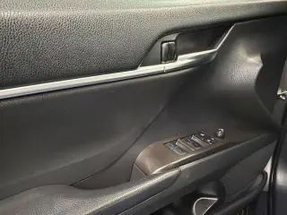 Toyota Camry 2022 SE 4dr Sedan